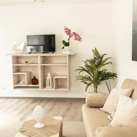 Sweet - Cilento Oda ve Kahvaltı 3*