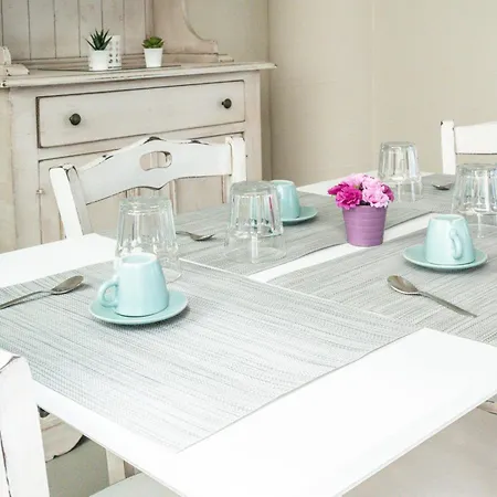 Sweet - Cilento Oda ve Kahvaltı 3*